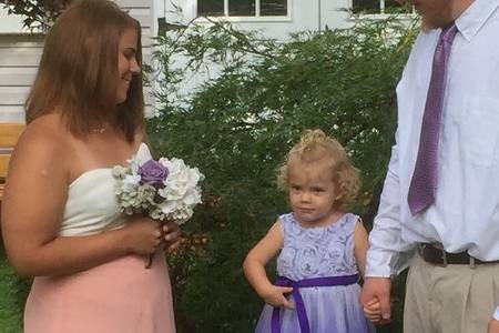 Little girl at the wedding