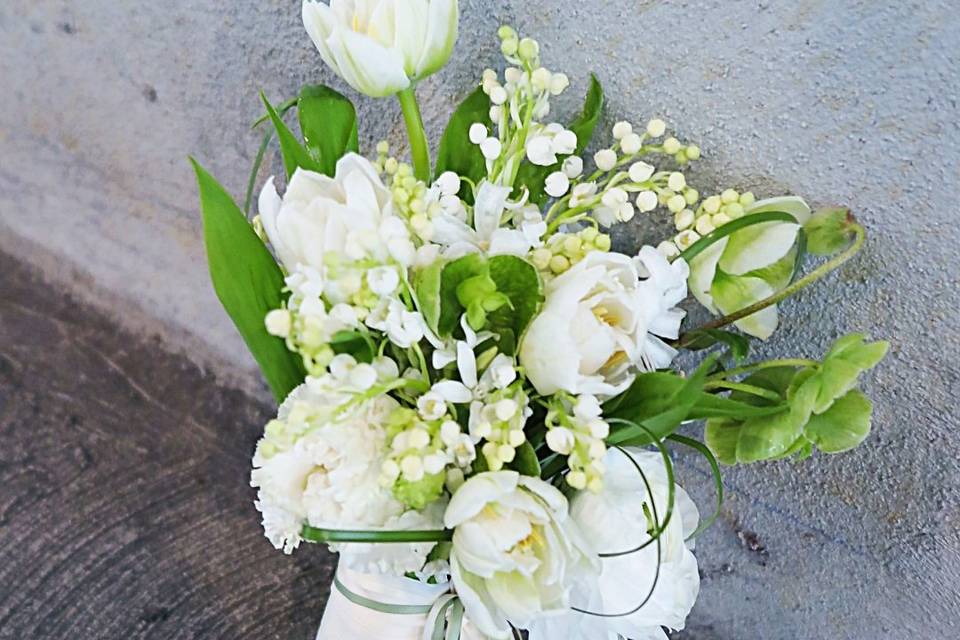 Petitamourflower
