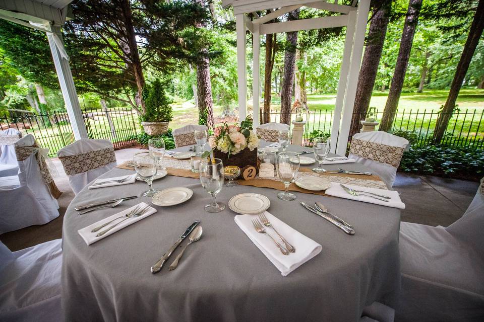 Plated dinner on the pavilion