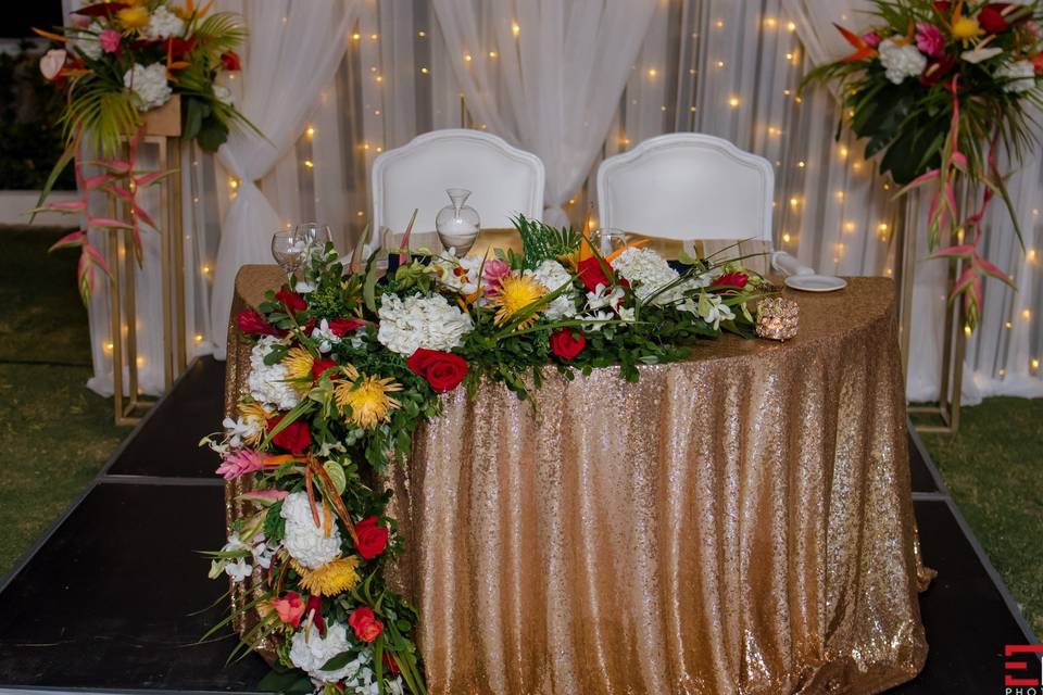 Sweetheart table