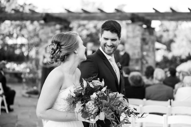 A shared look of love - Amanda Livick Photography