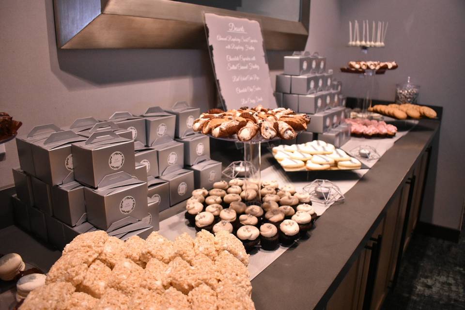 Dessert display