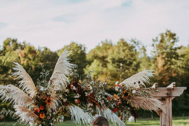 Topnotch Wedding