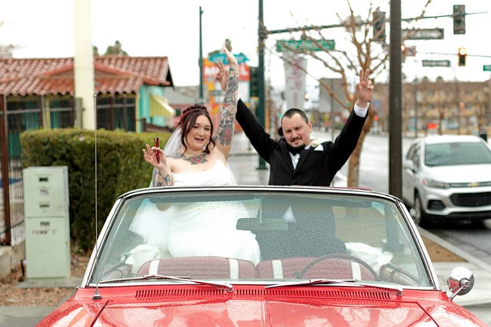 Sure thing Chapel wedding