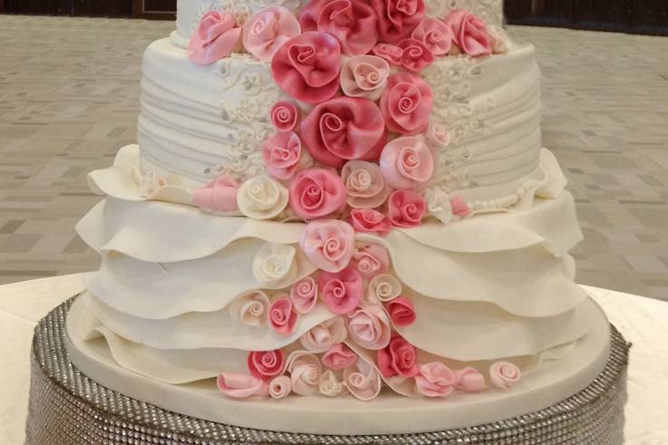 Ruffle and rolled roses