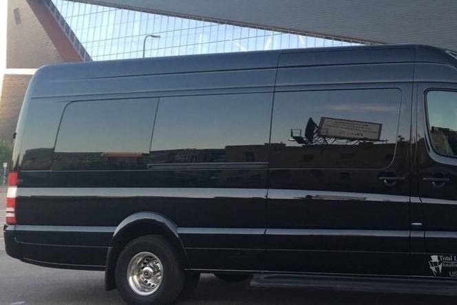 Mercedes Sprinter Limo