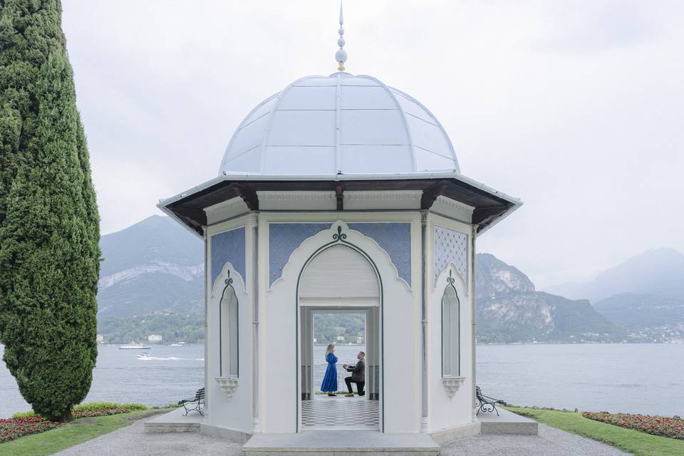 Lake Como proposal engagement