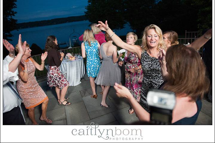 Select Receptions by CNY Select DJs| Photo by Erica Hasenjager