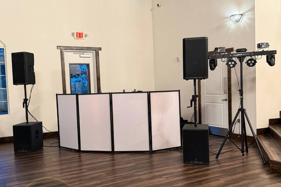Neat Booth