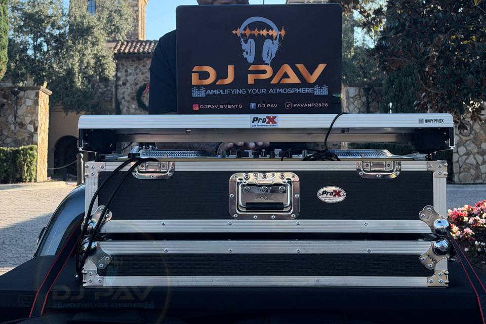 DJ PAV out here!
