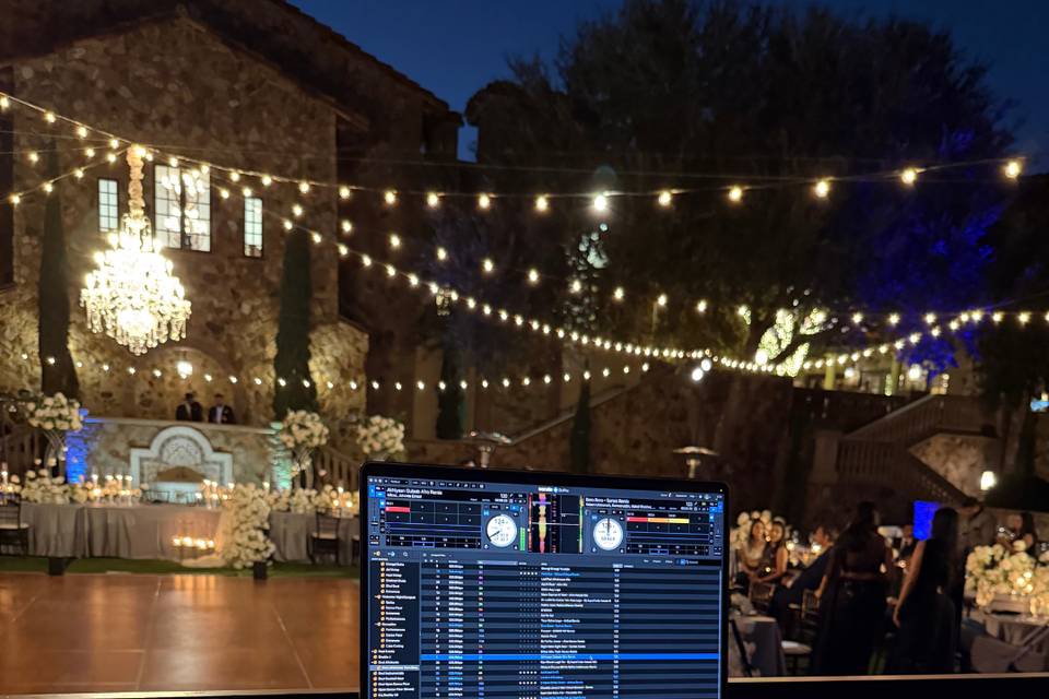 Dance floor (Bhavani & Savan)