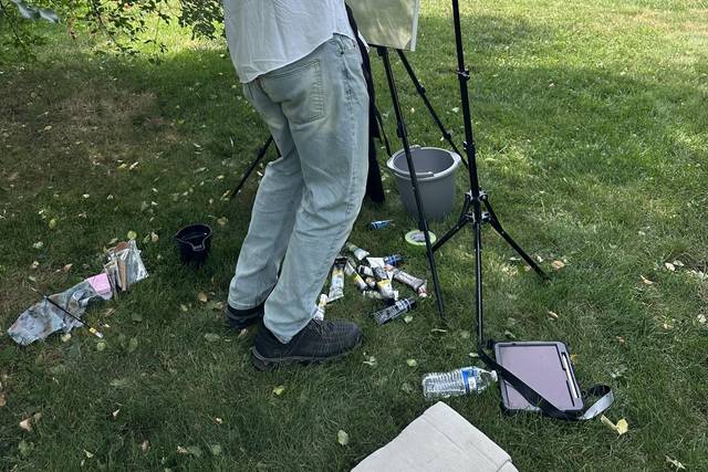 Easel