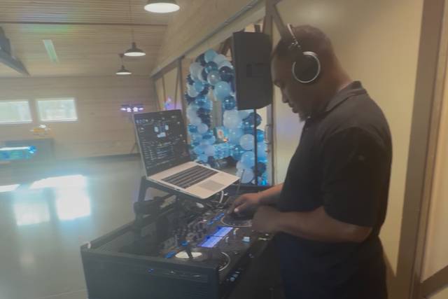 DJ Setup