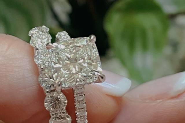 Engagement & Wedding band