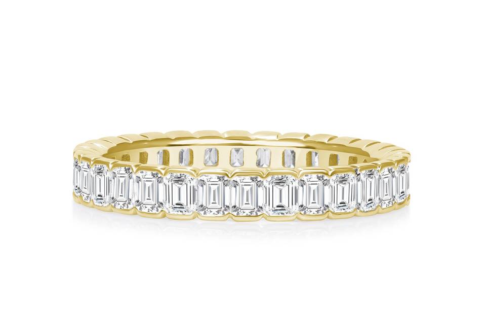Baguette diamond band