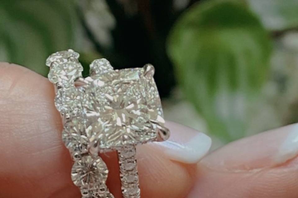 Engagement & Wedding band