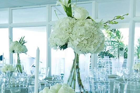 Hotel wedding with an ocean view