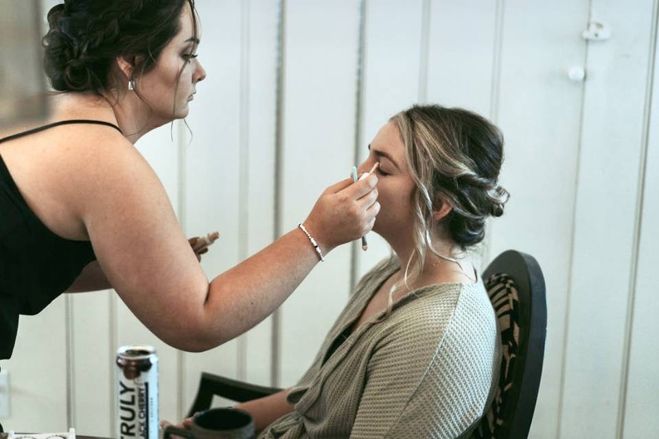 Bridesmaid makeup application