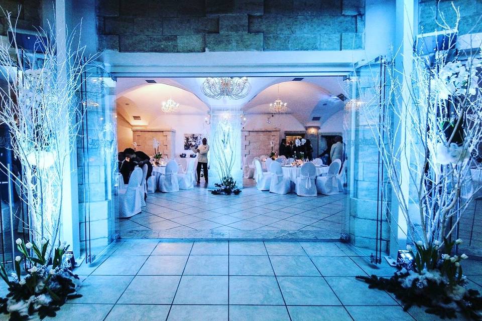 Leonardo Hall - Winter Wedding