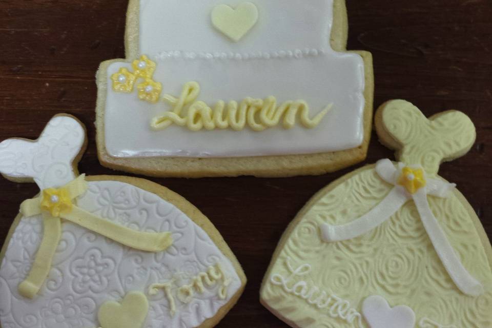 These personalized cookies will make a delicious take home treat for your guests.  You can also use the cookies to invite your 