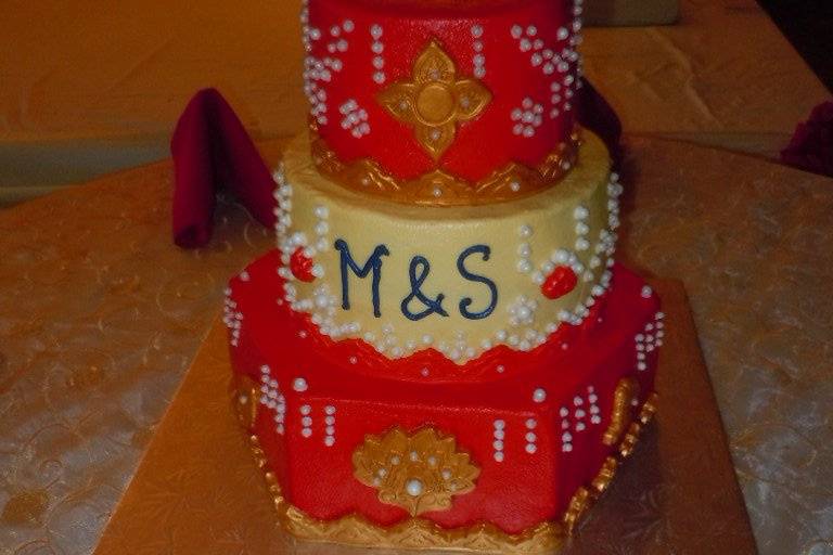 Jeanna and Steve - 10/4/12Foxchase Manor3-tier, strawberry, chocolate w/raspberry preserves, mandarin orange