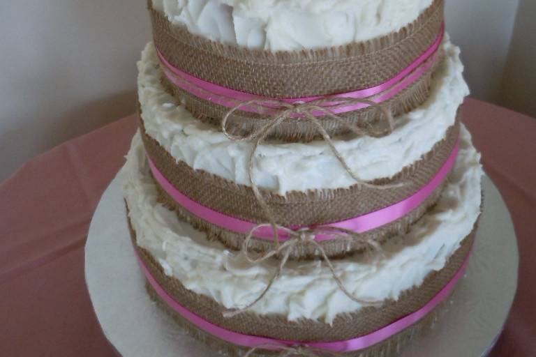 Tabitha & Brad's Wedding Cake - 9/7/13Virginia Oaks Golf & Country Club, Gainesville, VA