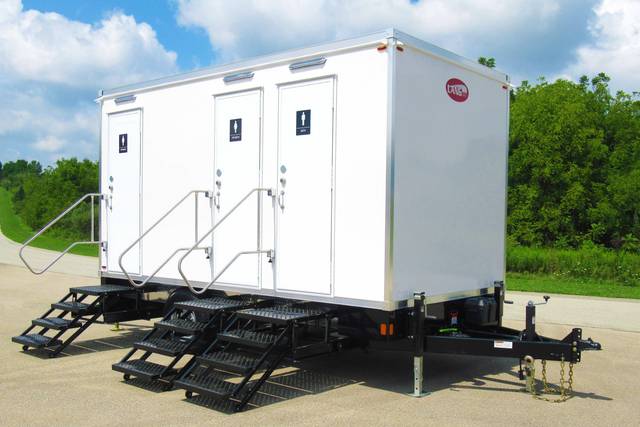 3-Station-Luxury-Series-Restroom-Trailer.jpg