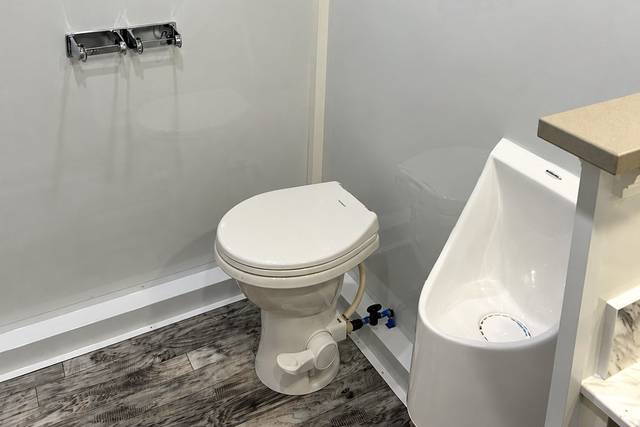 Toilet and Urinal of Man's Sta