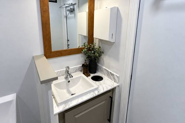 Sink of Man's Stall