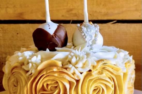 Groom & Bride cake pops