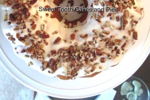 Sweet Tooth Cakes and Pies