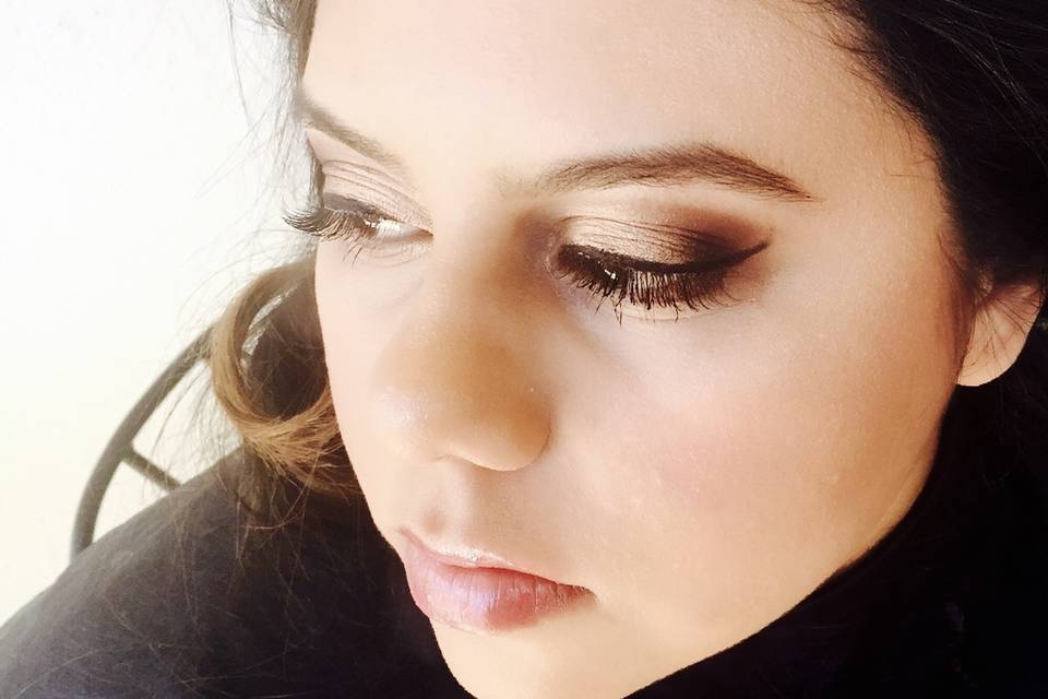 Soft smokey eye