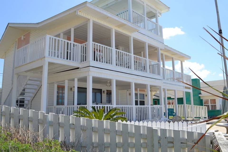 Bahama Mama beach house