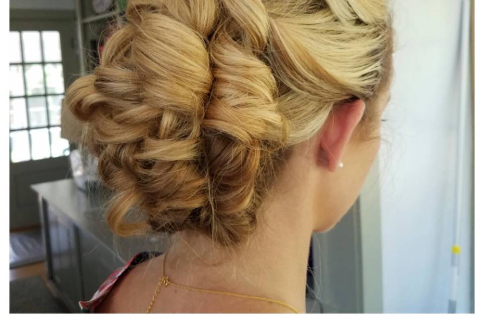 Caitlin Clark Hair and Makeup