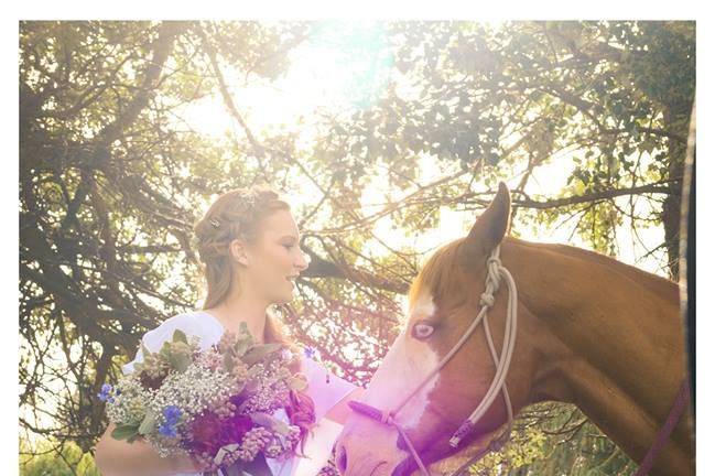 Modern Cottage Bridal