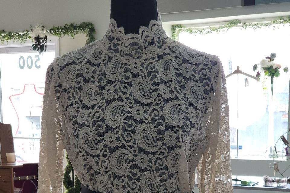 Lace Over Shirt w Sash