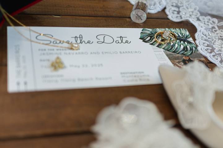 Invitation destination wedding