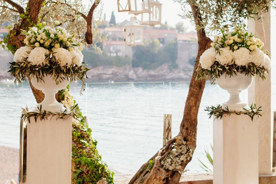 Destination weddings.png