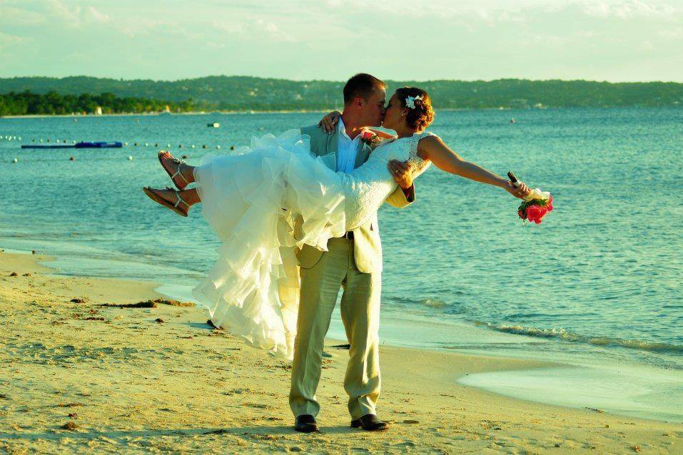 Jamaica destination wedding