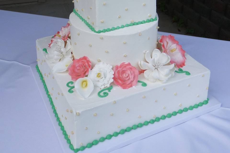 100% buttercream iced