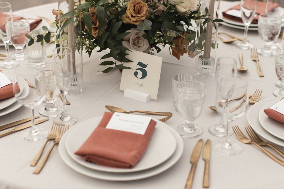 Tablescape