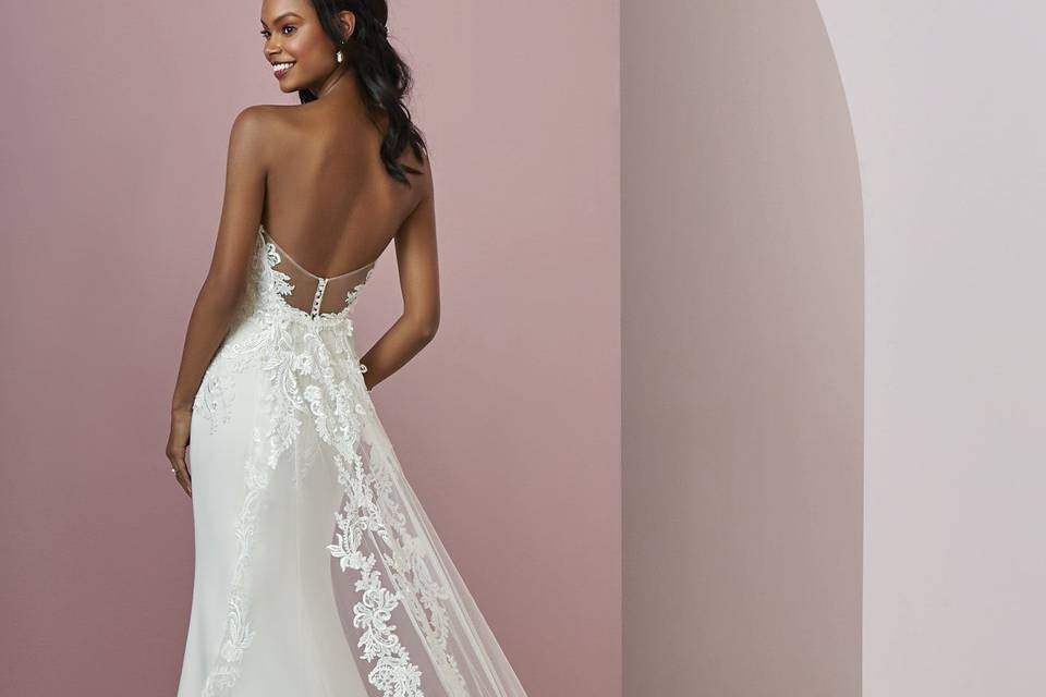 Another look at the Maggie Sottero- Billie