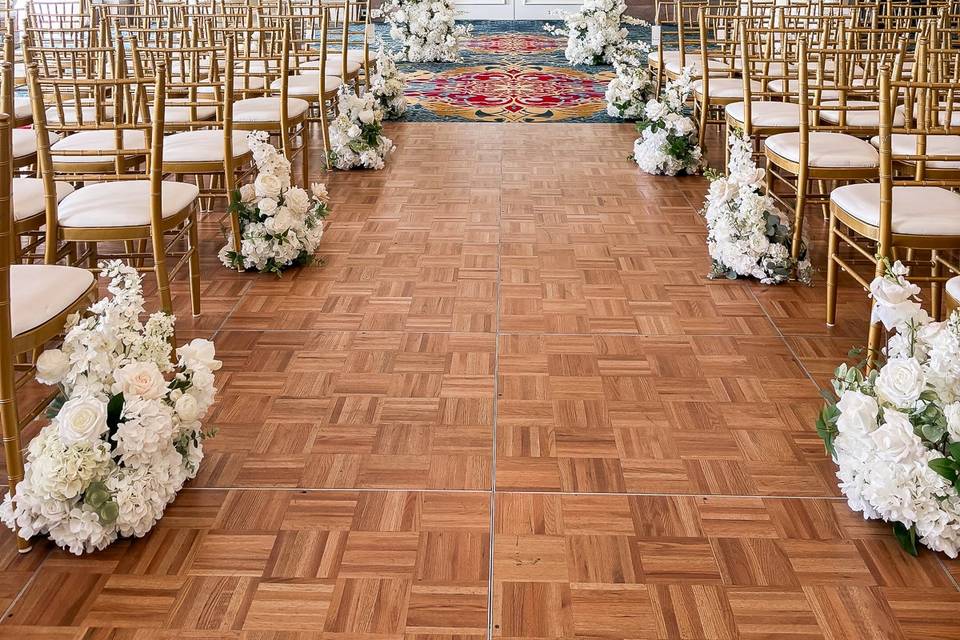 Elegant White Floral Set Up