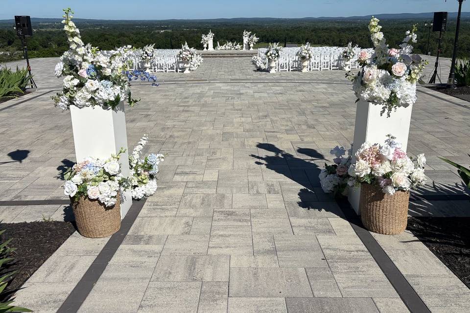 Ceremony Welcome Set Up