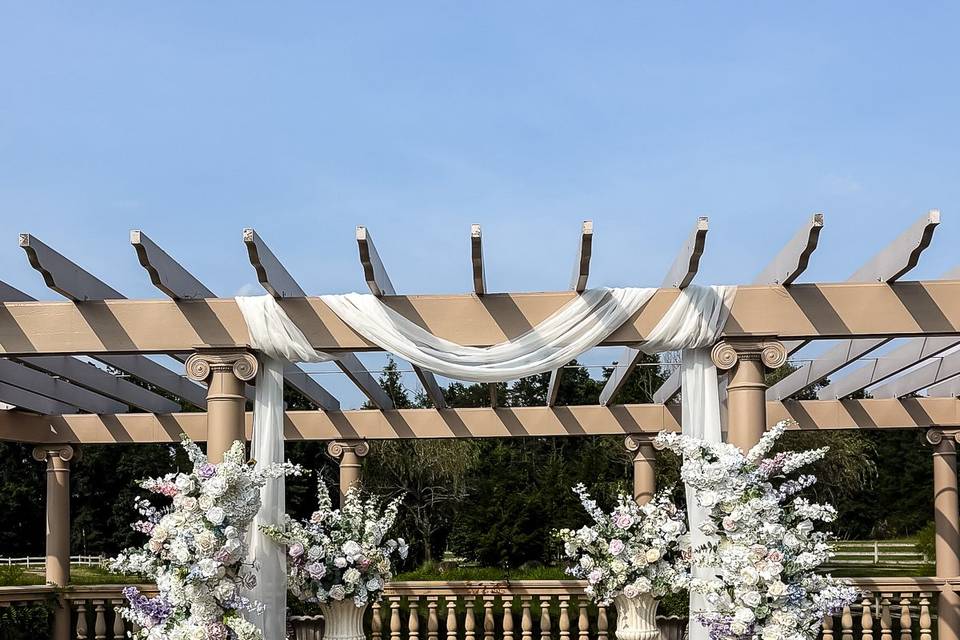 Outdoor Pergola Package