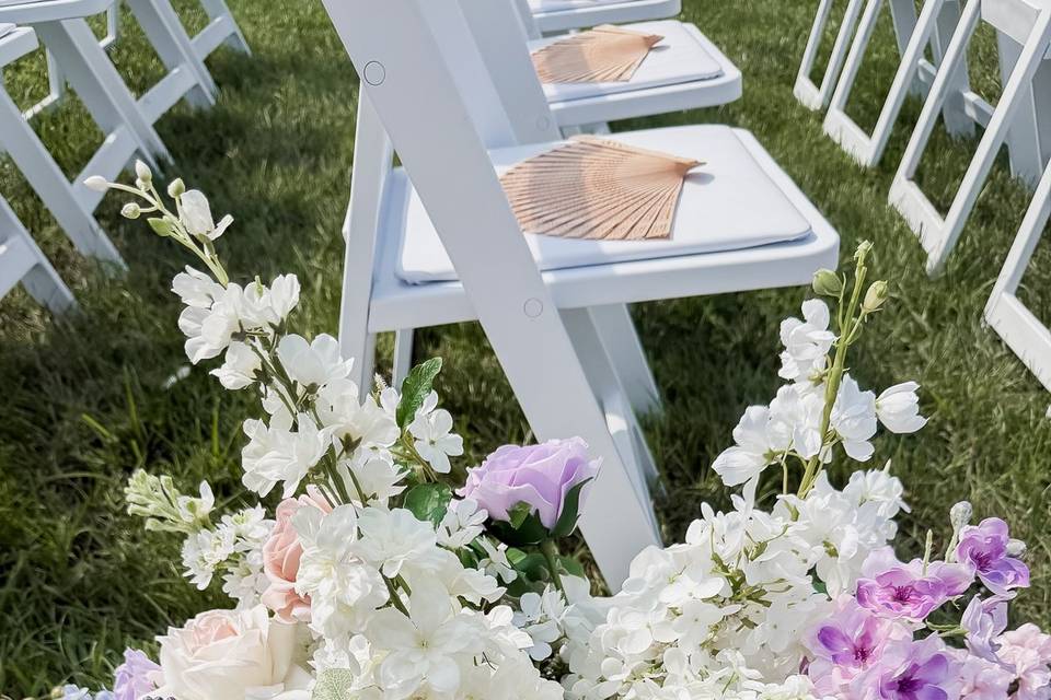 Beautiful Pastel Aisle Florals
