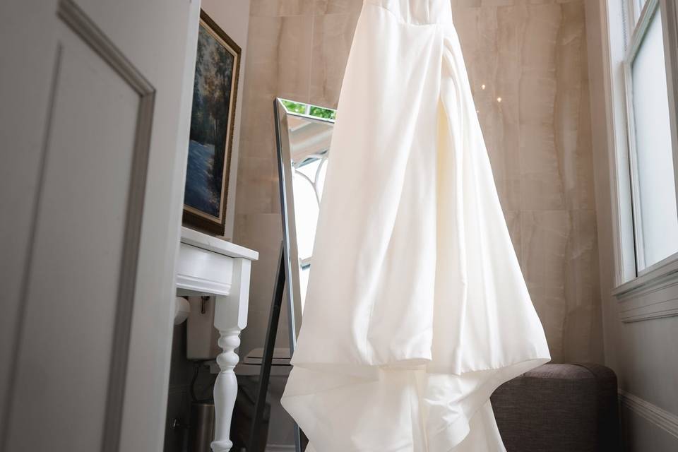 Wedding Dress (Photo: Ladman)