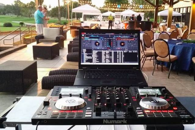 DJ station