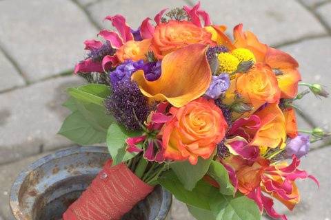 Gorgeous summer bouquet of oranges, yellows, golds, purples. Vibrant & lively!