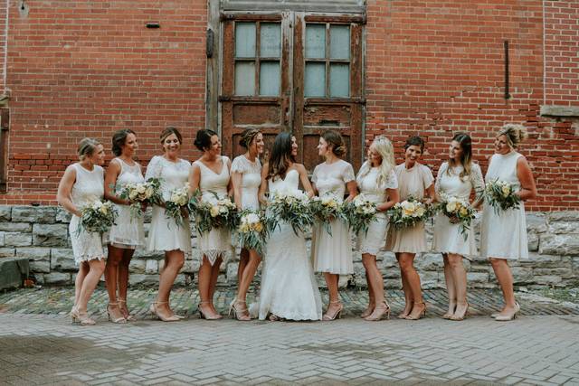 Emily Mollineaux Photography